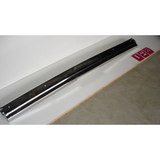 Barra Central Parachoque Traseiro - Chevette 83-88 Sem Furo para Borrach&atilde;o (Cromado)