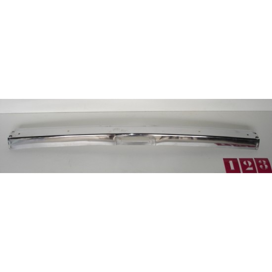 Barra Central Parachoque Traseiro - Chevette 83-88 Sem Furo para Borrach&atilde;o (Cromado)