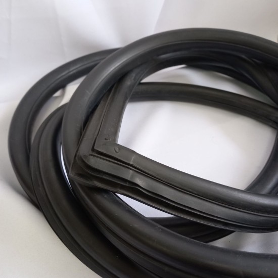 Borracha Parabrisa - Escort Std