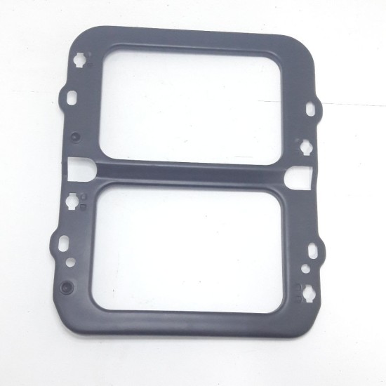 Moldura Suporte Farol Duplo F1000