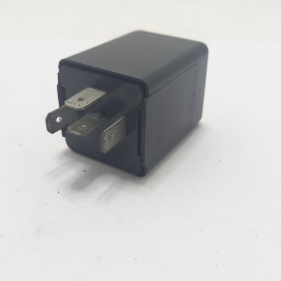 Rel&eacute; de Pisca Uno Original Fiat.