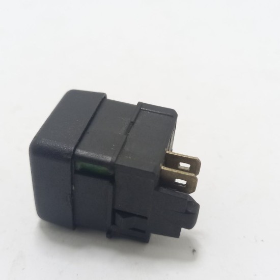 Interruptor Desemba&ccedil;ador Vidro Traseiro Fiat 147 Spazio Uno&nbsp;Oggi