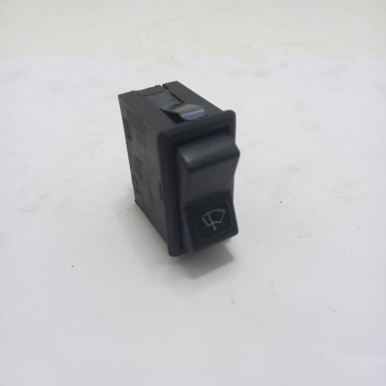 Bot&atilde;o Limpador Para-Brisa Maverick