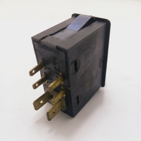 Bot&atilde;o Limpador Para-Brisa Maverick