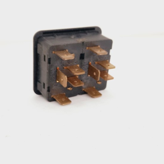 Bot&atilde;o Duplo Vidro El&eacute;trico Escort Verona Original Ford