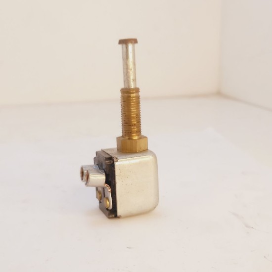 Interruptor Luz R&eacute; Aero Willys