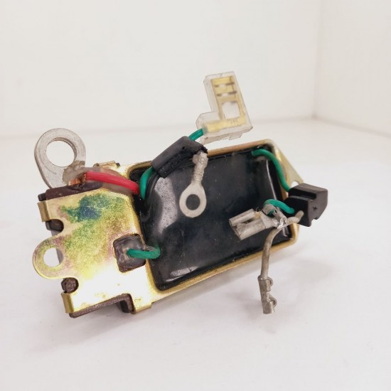 Regulador Voltagem Escort, Guaruj&aacute;, Versailles, Gol, Santana