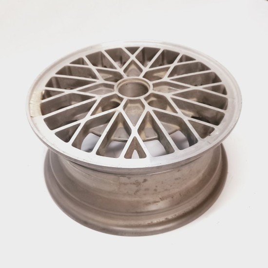 Roda de Liga Leve Escort Xr3 Aro 13 4 Furos