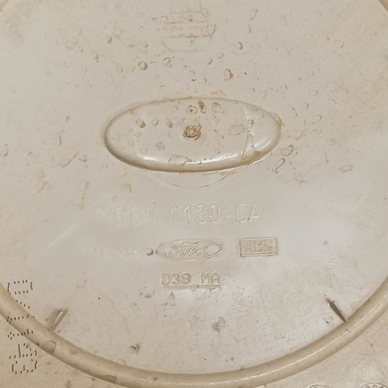 Calota de Roda Ford Fiesta Sedan 2001 a 2003 Aro 13