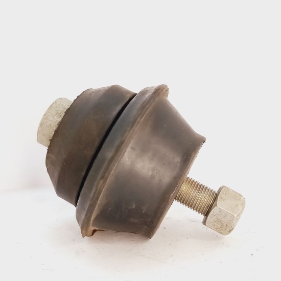 Coxim do C&acirc;mbio Redondo Willys F75 Rural