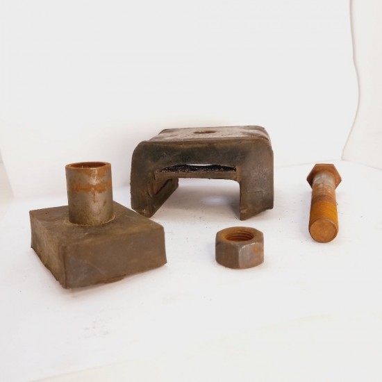 Coxim Traseiro Motor Gasolina Ford F100 350 600 57 &agrave; 74 - C