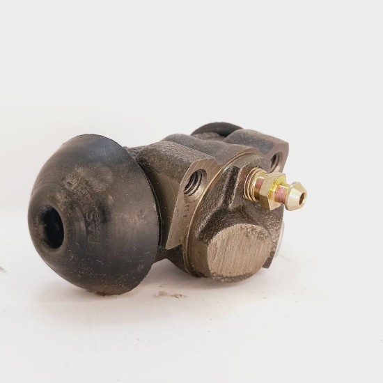 Cilindro Roda Traseiro Lado Direito C10 C14 C15 Varaneio 75 a 79