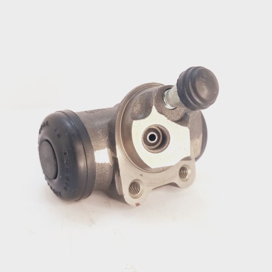 Cilindro Roda Lado Direito Pampa 4X4 84