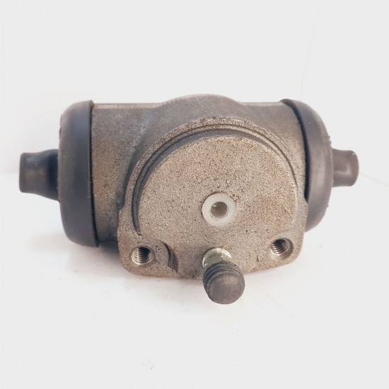 Cilindro Roda F600/7000/11000 Dodge D700