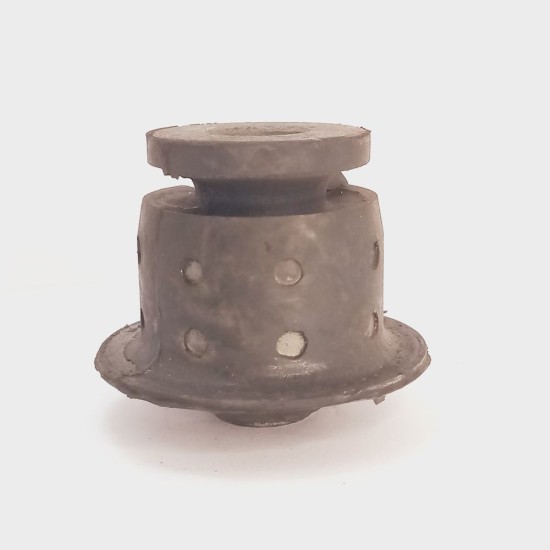 Bucha Dianteira Quadro do Motor Passat Gol Parati