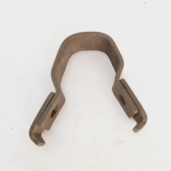 Abra&ccedil;adeira Barra Estabilizadora Dianteira Externa Kombi