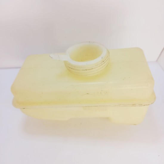 Reservat&oacute;rio Fluido de &Oacute;leo Escort 84 Ed