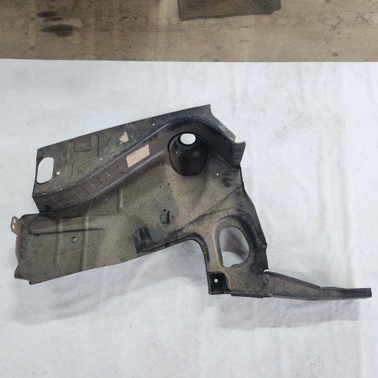 Avental e Longarina Lateral Dianteira Le Escort 86